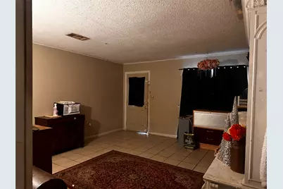 6112 Larch Terrace, Austin, TX 78741 - Photo 2
