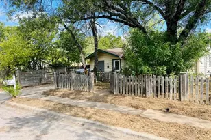 6112 Larch Terrace, Austin, TX 78741 - Photo 2