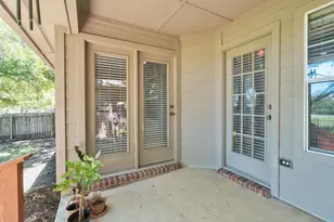 128 Clarence Ct, Buda, TX 78610 - Photo 22