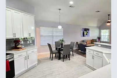 128 Clarence Court, Buda, TX 78610 - Photo 6