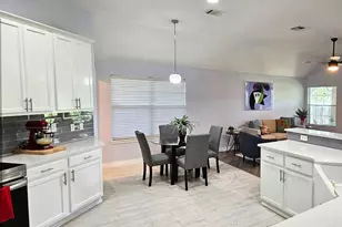 128 Clarence Ct, Buda, TX 78610 - Photo 6