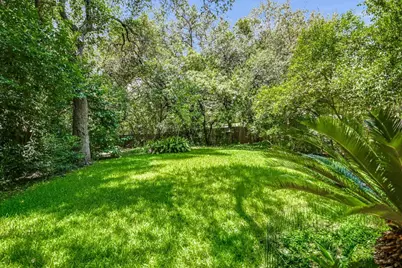 200 Ashworth Drive, Austin, TX 78746 - Photo 10