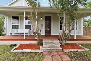 1201 Farm St, Bastrop, TX 78602 - Photo 1