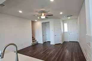 2548 Jack Nora Wy, Round Rock, TX 78665 - Photo 10