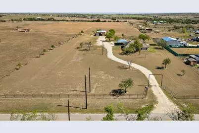 13639 Abrahamson Road, Manor, TX 78653 - Photo 2