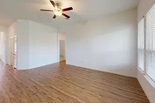 162 Coronella Dr, Liberty Hill, TX 78642 - Photo 6