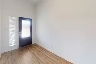 162 Coronella Dr, Liberty Hill, TX 78642 - Photo 2