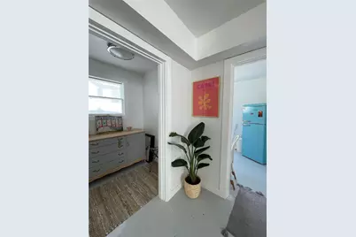 626 Lamar Boulevard N #B, Austin, TX 78703 - Photo 2