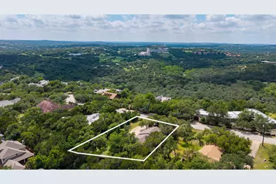 1211 Falcon Ledge Drive, Austin, TX 78746 - Photo 30