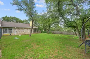 1211 Falcon Ledge Dr, Austin, TX 78746 - Photo 26