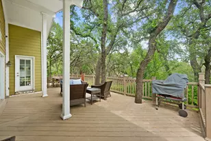 1211 Falcon Ledge Dr, Austin, TX 78746 - Photo 10