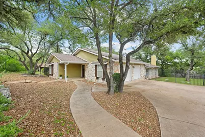 1211 Falcon Ledge Drive, Austin, TX 78746 - Photo 2
