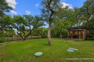 1211 Falcon Ledge Dr, Austin, TX 78746 - Photo 24