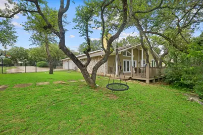 1211 Falcon Ledge Drive, Austin, TX 78746 - Photo 4