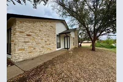 223 Stowaway Cove #B, Lakeway, TX 78734 - Photo 2