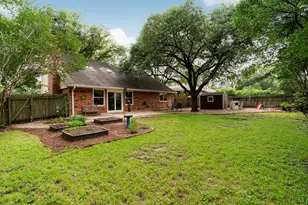 5504 Camp Fire Trl, Austin, TX 78749 - Photo 16