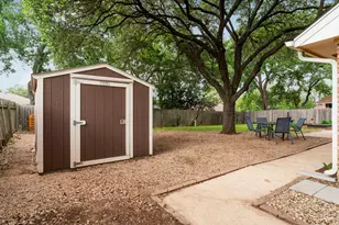 5504 Camp Fire Trl, Austin, TX 78749 - Photo 20