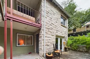 915 Keith Ln, Austin, TX 78705 - Photo 16