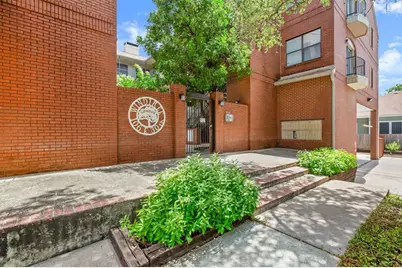 106 E 30th Street #206, Austin, TX 78705 - Photo 1
