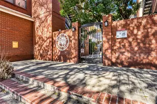 106 E 30th St, Austin, TX 78705 - Photo 2