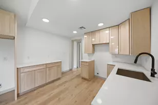 709 S Polk St, Giddings, TX 78942 - Photo 24