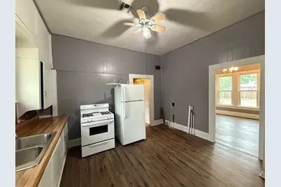 1121 S 23rd Street, Temple, TX 76504 - Photo 14