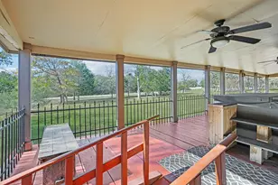 142 Abamillo Dr, Bastrop, TX 78602 - Photo 36
