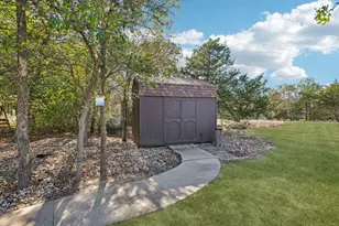 142 Abamillo Dr, Bastrop, TX 78602 - Photo 38