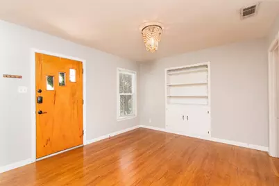 812 N Penelope Street, Belton, TX 76513 - Photo 4