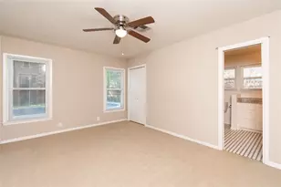 812 N Penelope St, Belton, TX 76513 - Photo 12