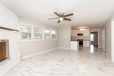 812 N Penelope Street, Belton, TX 76513 - Photo 6