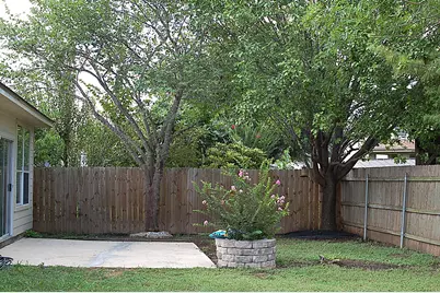 6413 Baythorne Drive, Austin, TX 78747 - Photo 32