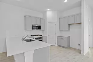 186 Hornet St, Elgin, TX 78621 - Photo 10