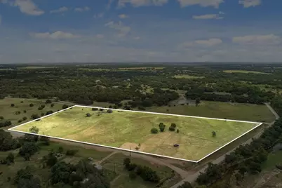 680 County Road 285, Liberty Hill, TX 78642 - Photo 6