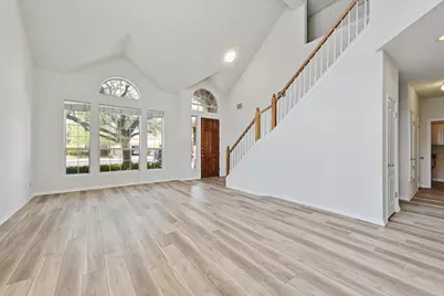 8111 Cheno Cortina Trail, Austin, TX 78749 - Photo 2