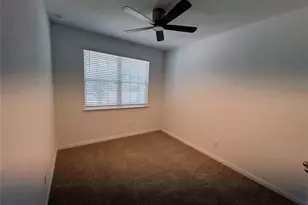 140 Saddle Cv, Kyle, TX 78640 - Photo 10
