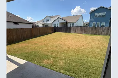 140 Saddle Cove, Kyle, TX 78640 - Photo 18