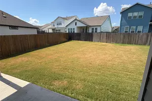 140 Saddle Cv, Kyle, TX 78640 - Photo 18