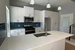 6014 Fairway St, Austin, TX 78741 - Photo 4