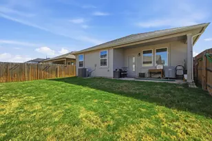 201 Connor Ln, Georgetown, TX 78626 - Photo 30