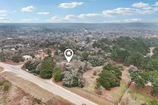 339 Cool Water Dr, Bastrop, TX 78602 - Photo 2