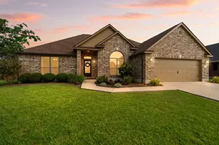 104 Madison Ln, Thrall, TX 76578 - Photo 1