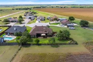104 Madison Ln, Thrall, TX 76578 - Photo 32
