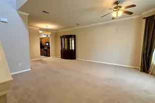 5515 Davis Ln, Austin, TX 78749 - Photo 2