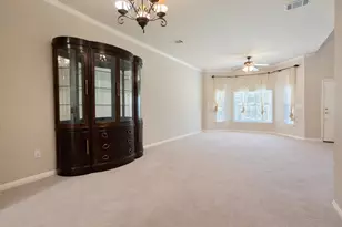 5515 Davis Ln, Austin, TX 78749 - Photo 4