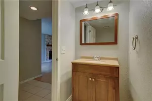 9705 Meadowheath Dr, Austin, TX 78729 - Photo 6