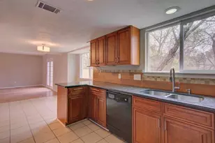 9705 Meadowheath Dr, Austin, TX 78729 - Photo 8