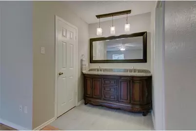 9705 Meadowheath Drive, Austin, TX 78729 - Photo 16