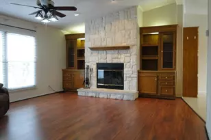 107 W Dawn Dr, Johnson City, TX 78636 - Photo 6