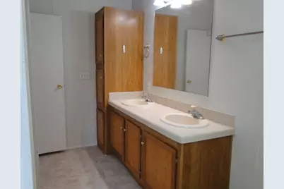 107 W Dawn Drive, Johnson City, TX 78636 - Photo 20